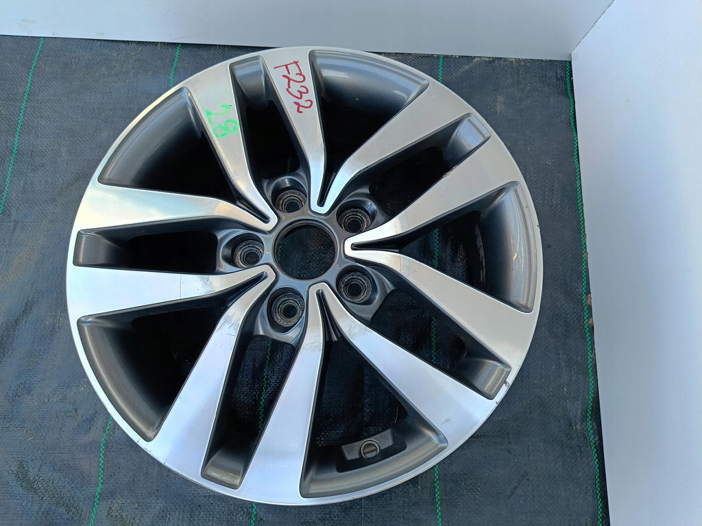 FELGA ALUMINIOWA HYUNDAI I30 I40 52910-G4200 6.5X16 5X114.3 ET50