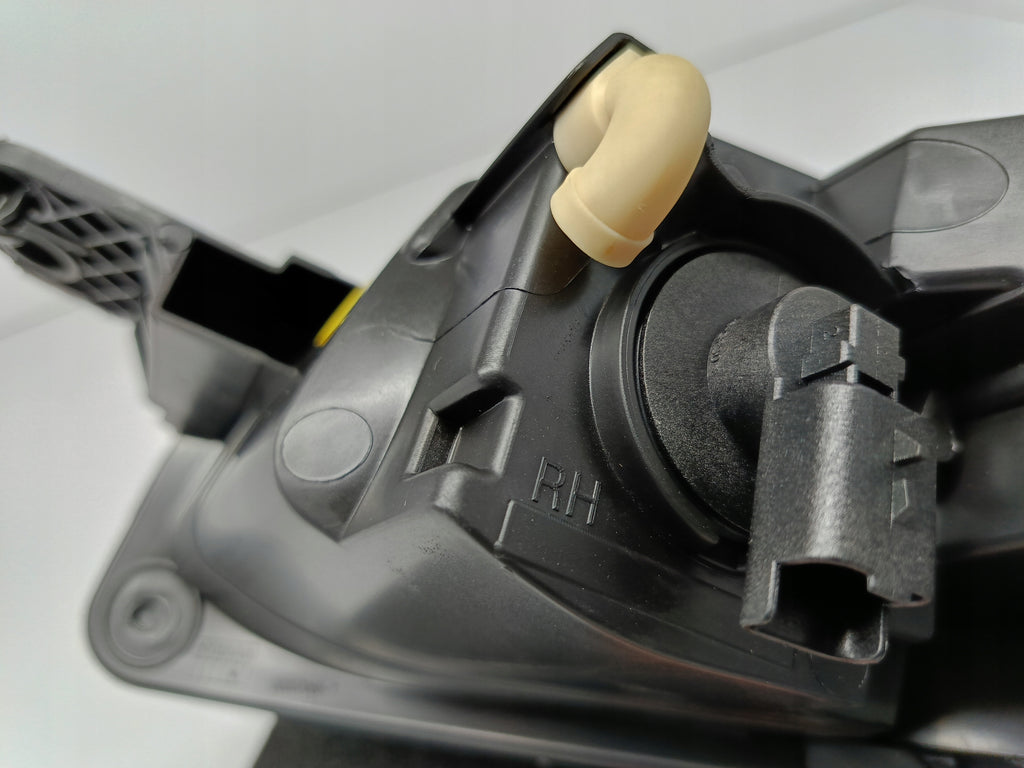CITROEN C3 III LIFT 20- RECHTER SCHEINWERFER RECHTES TAGFAHRLICHT VORNE LED 9823312980