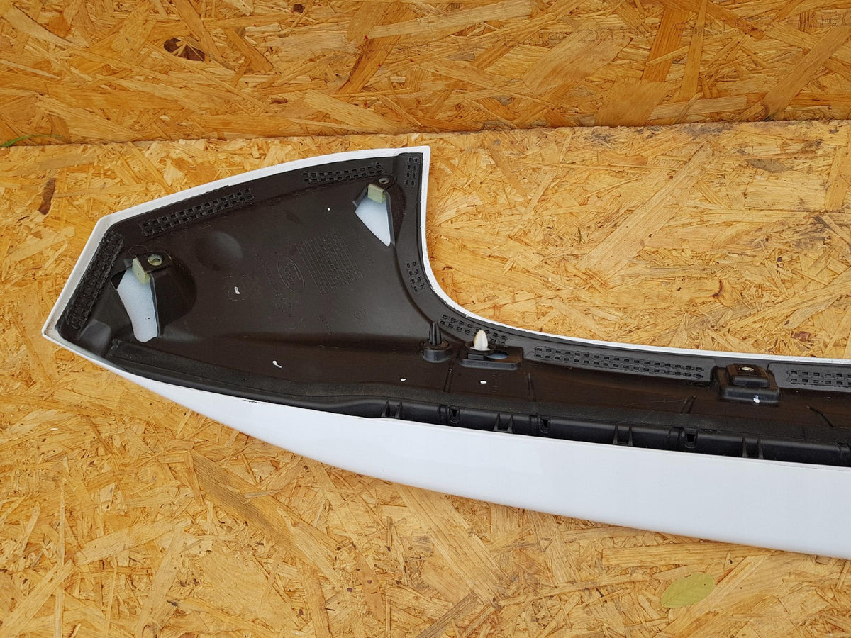 Ford Fiesta MK7 Spoiler Aileron Casquette Arrière Hayon 8A61-A44210-B — photo 8 sur 13