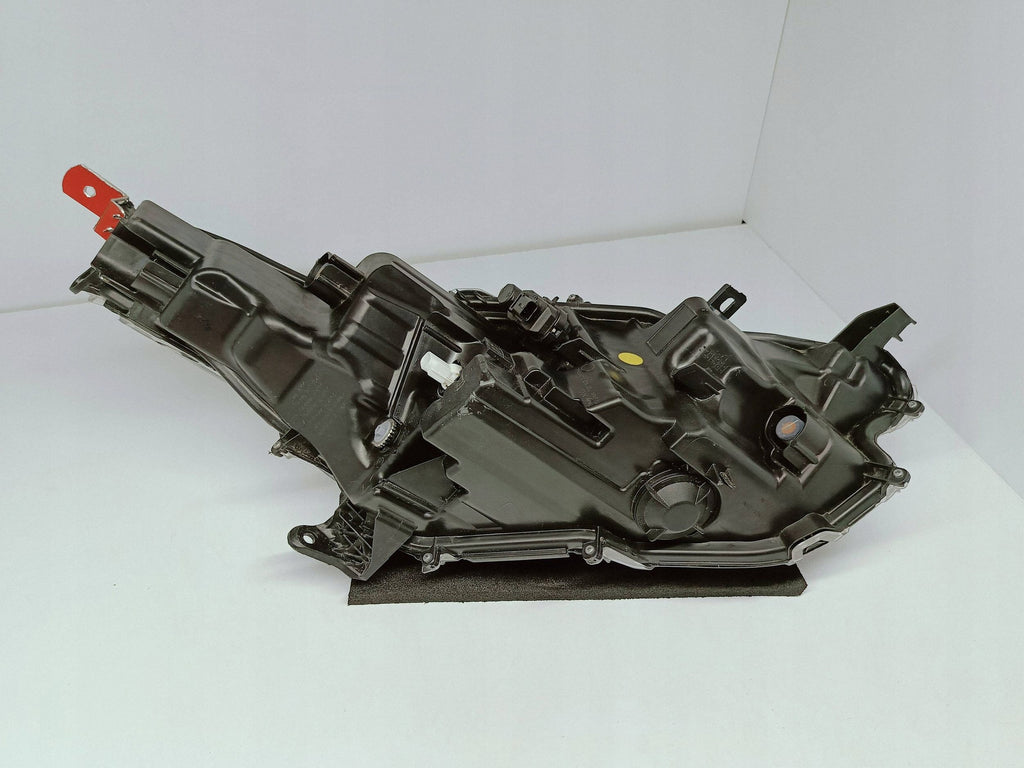 TOYOTA YARIS IV 4 19- SCHEINWERFER LINKS VORNE VOLL-LED KOITO K0-8 EU