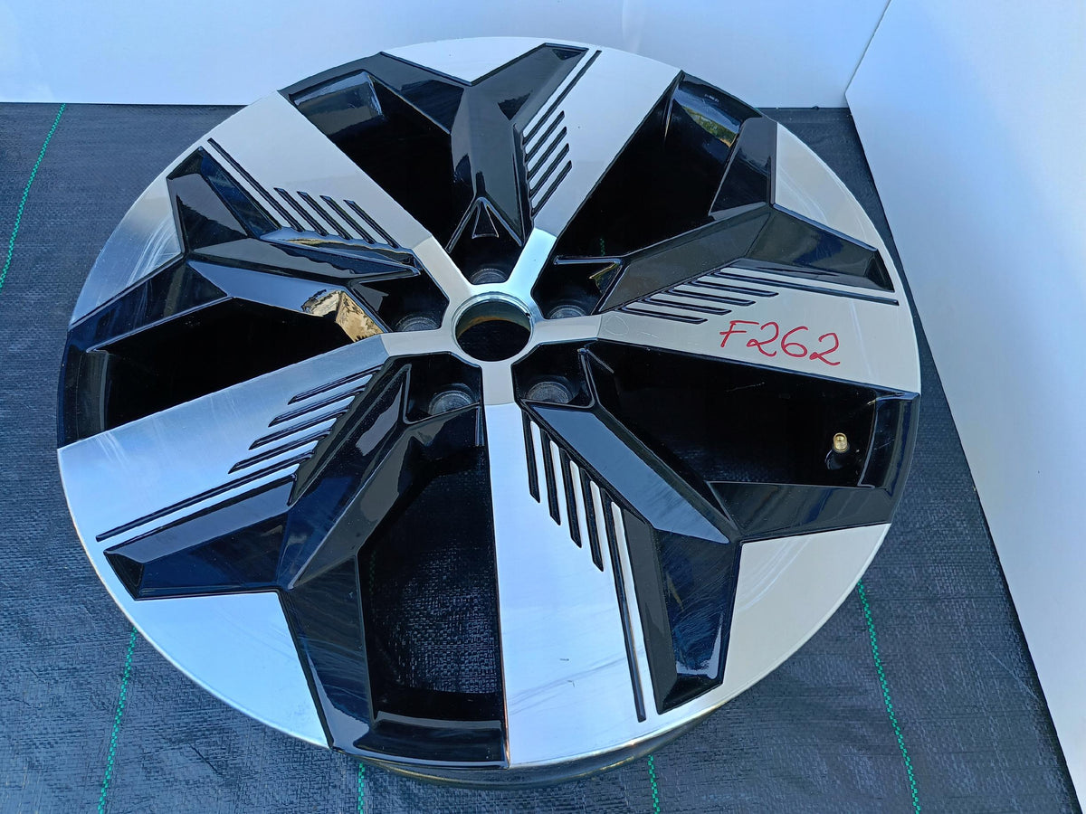 Jante Aluminium Renault Megane IV E-Tech 7.0"x20" 5X114.3 ET34 403003990R — photo 3 sur 16