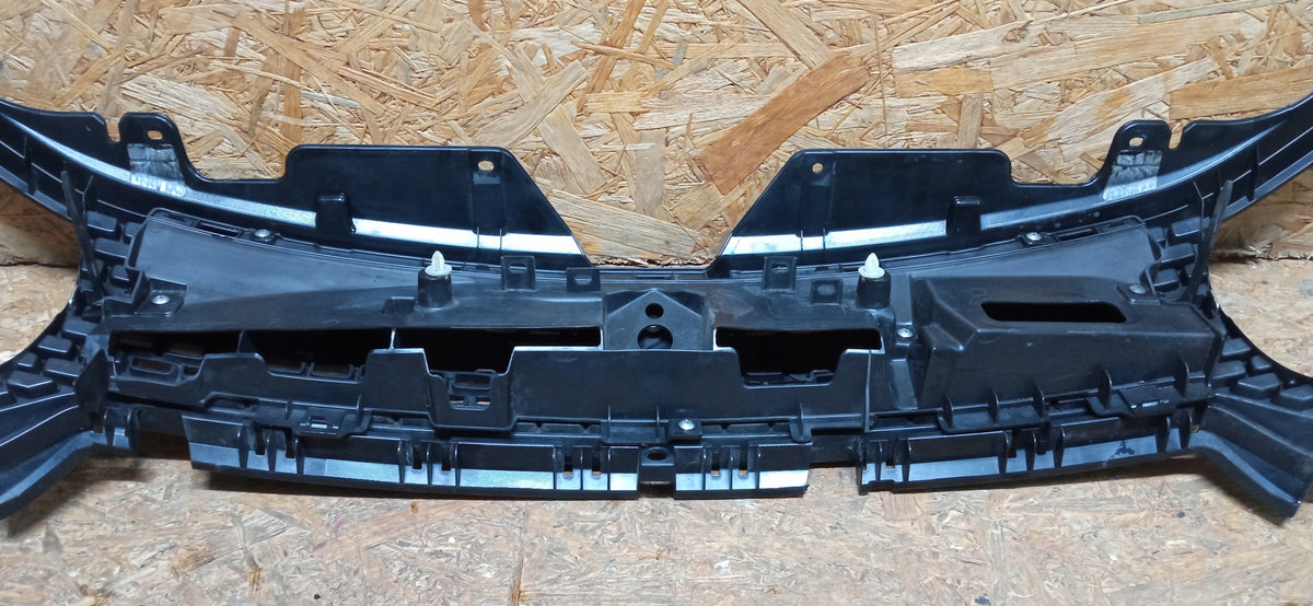 Suzuki Ignis III 3 16- Grille Grille Grille Front Bumper 72111-62R0 — photo 9 of 13