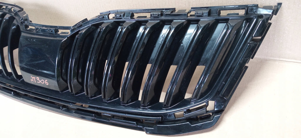 SKODA OCTAVIA III LIFT 16- KÜHLERGRILL STOßSTANGENGITTER VORNE 5E0853653C