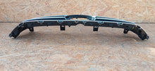 Laden Sie das Bild in den Galerie-Viewer, TOYOTA HILUX 15- KÜHLERGRILL STOSSSTANGE VORNE 53111-0K720