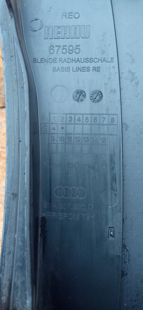 AUDI Q2 LIFT 20- LISTWA DOKŁADKA SPOILER ZDERZAKA TYŁ OE 81A807838D