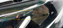 Załaduj zdjęcie do przeglądarki galerii, OPEL CORSA F 18- LAMPA PRAWA PRZÓD PRZEDNIA ZWKŁA H7 EU 39162649
