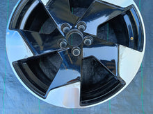 Load image into Gallery viewer, FELGA ALUMINIOWA VOLVO EX-30 EX30 OE 8.0"x19" 5x108 ET48.5 30000286