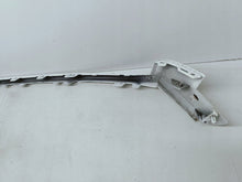 Laden Sie das Bild in den Galerie-Viewer, Renault Megane V E-Tech 22- HINTERE STOßSTANGENLEISTE BLANC 850708745R