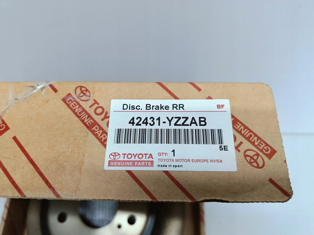 TOYOTA AVENSIS T25 SEDAN KOMBI- TARCZ HAMULCOWA TYLNA ORYGINAŁ 42431-YZZAB