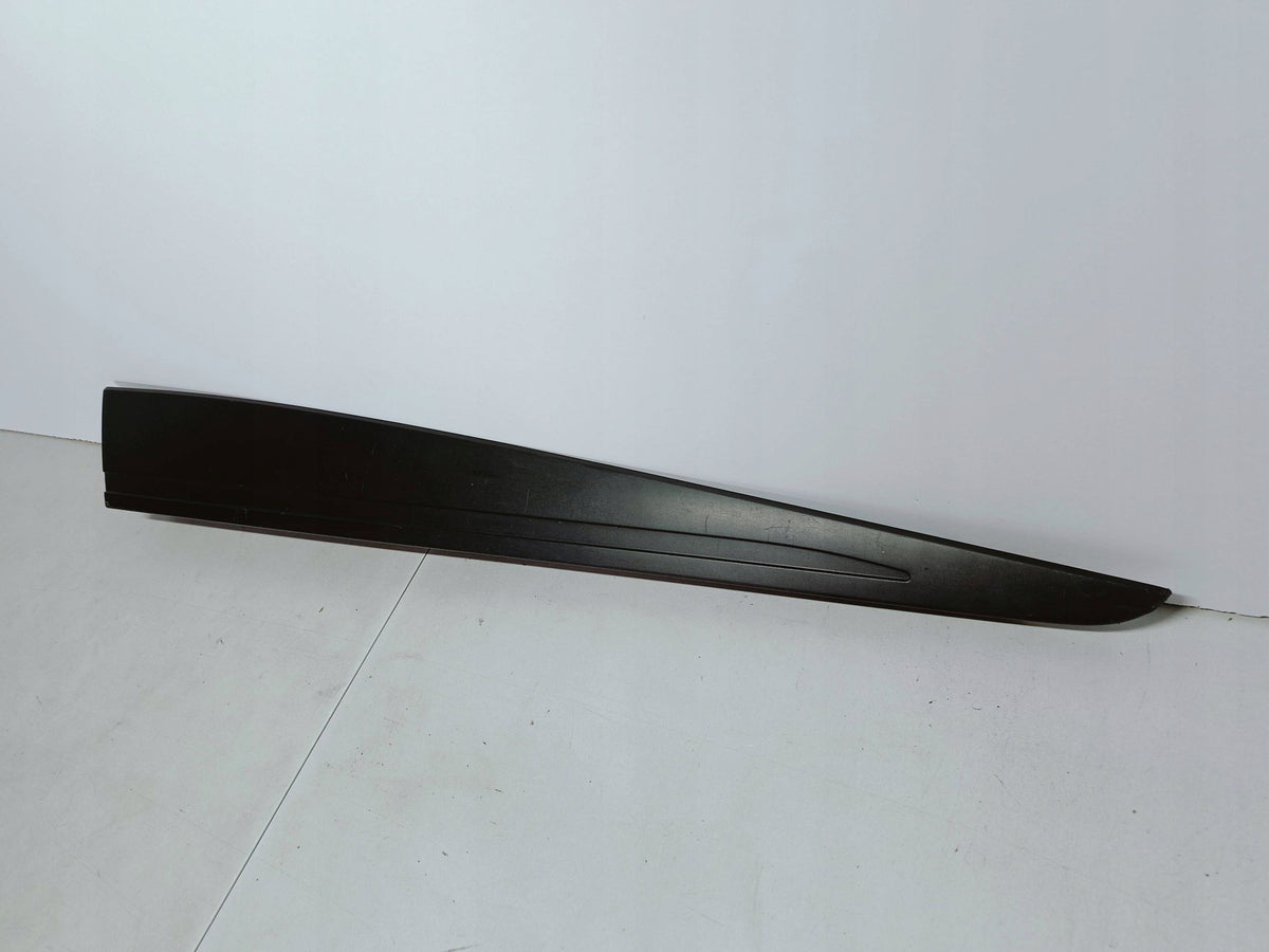 Renault Clio IV 4 12- Trim Strip Cover Front Right Door Mat 801865598R — photo 2 of 16