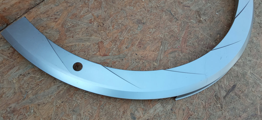 HYUNDAI IONIQ 5 V 21- LISTWA BŁOTNIKA PRAWY PRZÓD PDC 87712-GI100