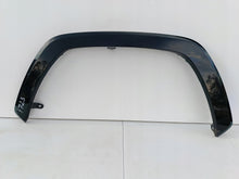 Załaduj zdjęcie do przeglądarki galerii, TOYOTA RAV 4 RAV4 V 19- LISTWA NAKŁADKA BŁOTNIKA LEWY PRZÓD 75602-42170