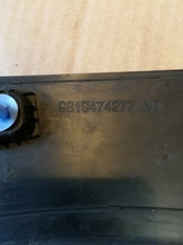 Laden Sie das Bild in den Galerie-Viewer, CITROEN C4 CACTUS LIFT 17- RADHAUSVERKLEIDUNG HINTEN LINKS 9819474277
