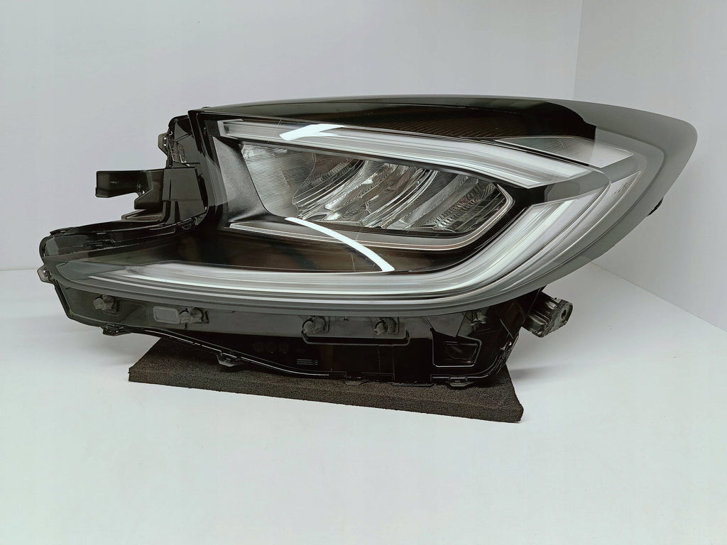 Toyota Aygo X 22- SCHEINWERFER LINKS VORNE FULL LED EU KOITO 0H-33