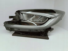 Laden Sie das Bild in den Galerie-Viewer, Toyota Aygo X 22- SCHEINWERFER LINKS VORNE FULL LED EU KOITO 0H-33