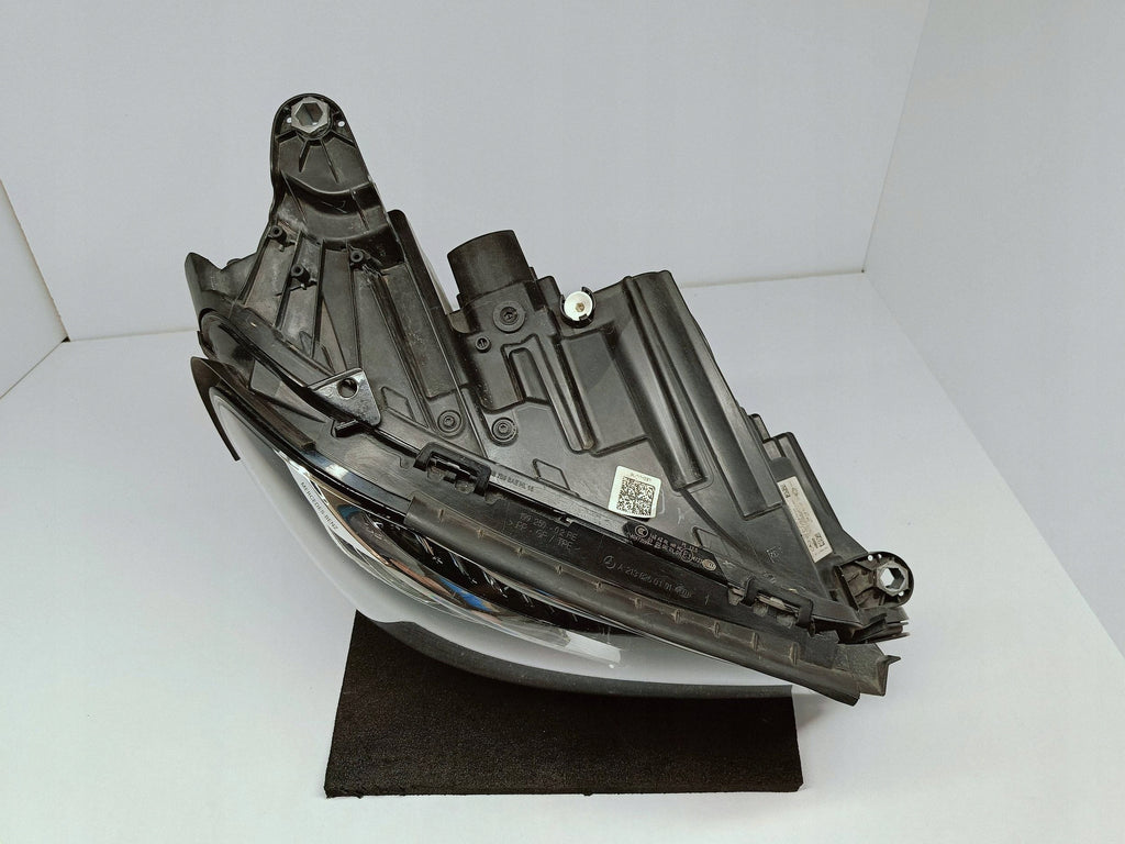 Mercedes-Benz W213 16- SCHEINWERFER RECHTS VORNE VOLL-LED PERFORMANCE A2139064004KZ
