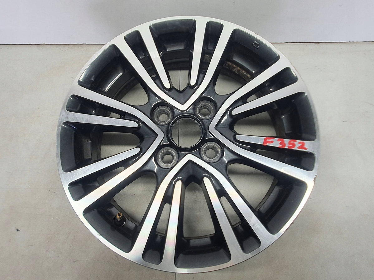 Mitsubishi Space Star Felga Aluminiowa 15 Cali 5x15 ET46 4x100 4250D418 — zdjęcie 10 z 16