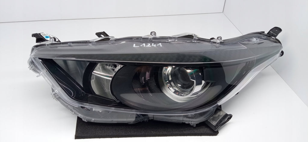 TOYOTA YARIS IV 4 P21 19- SCHEINWERFER LINKS VORNE LINSE KOITO K0-6 EU