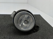 Załaduj zdjęcie do przeglądarki galerii, CLIO II LAGUNA II REFLEKTOR HALOGEN PRZECIWMGŁOWY LEWY VALEO 8200002469