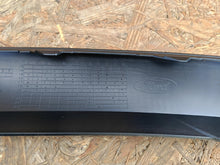 Laden Sie das Bild in den Galerie-Viewer, FORD FOCUS MK3 LIFT 14- SPOILER DOKŁADKA ZDERZAKA PRZÓD NOWA F1EB-17B635-AB