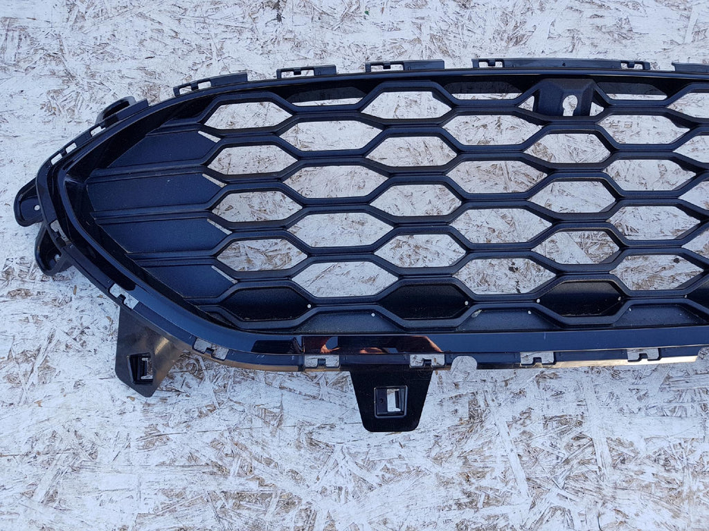 RENAULT TRAFIC 3 III GRILL ATRAPA PRZÓD