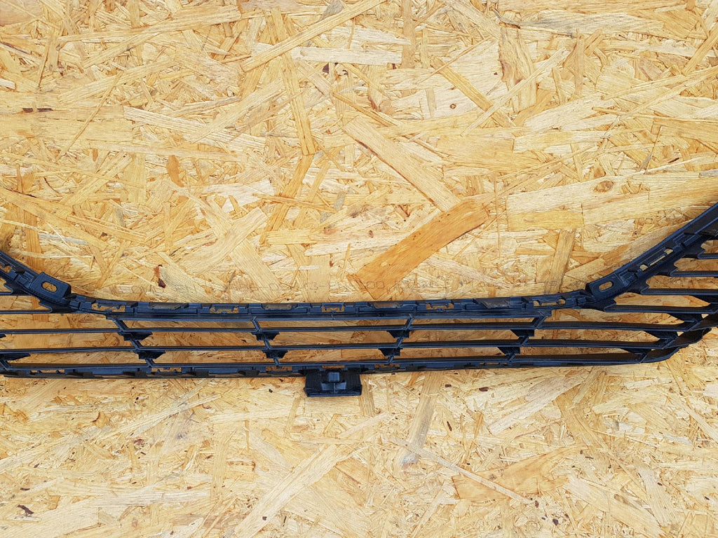 PEUGEOT 208 II 19- KRATKA ŚRODKOWA ATRAPA GRILL ZDERZAKA PRZÓD 9823209880