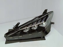 Laden Sie das Bild in den Galerie-Viewer, MG4 MG 4 IV MULAN EV 22- SCHEINWERFER LINKS VORNE FULL LED EU 100-40178