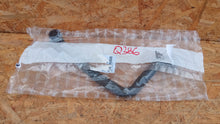 Load image into Gallery viewer, 208 2008 C3 DS3 LOWER RADIATOR HOSE NEW