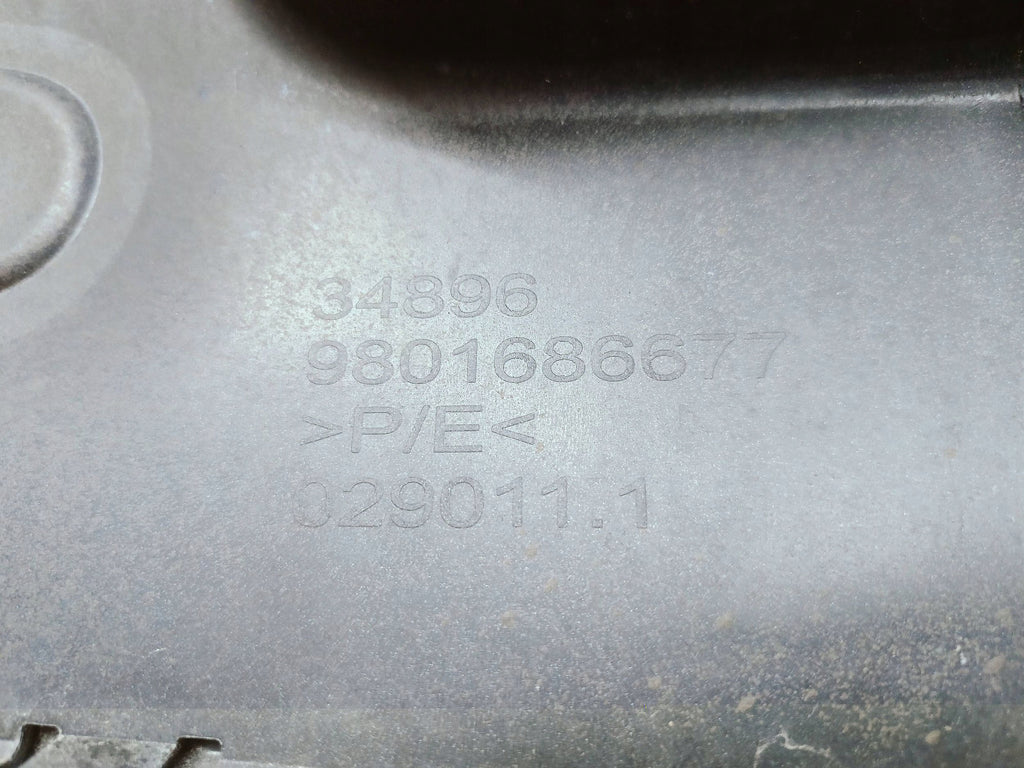Citroen C4 Cactus 14- REAR BUMPER WITHOUT PDC 9801686677