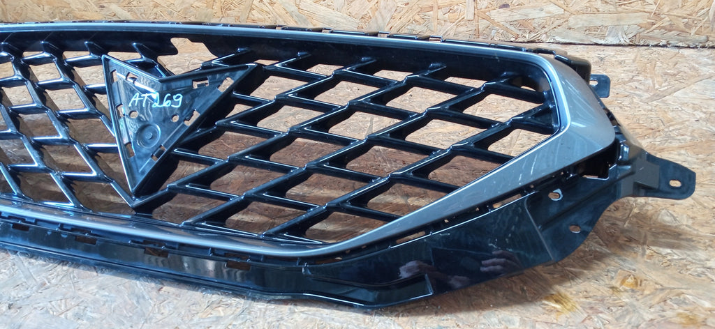 SEAT CUPRA FORMENTOR 20- ATRAPA GRILL KRATKA ZDERZAKA PRZÓD 5FF853651C