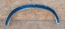 Load image into Gallery viewer, BMW X3 F25 10- NAKŁADKA LISTWA BŁOTNIKA PRAWY TYŁ PRAWA TYLNA 8050458