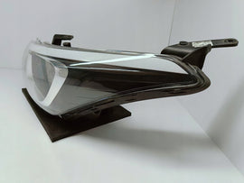 Hyundai i20 I 20 II GB IB 14- LAMPA LEWA PRZÓD PRZEDNIA ZWYKŁA 92101-C8