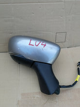 Load image into Gallery viewer, RENAULT CLIO IV 4 LIFT LUSTERKO PRAWE