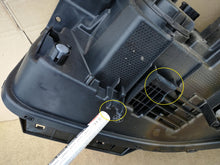 Load image into Gallery viewer, HYUNDAI IONIQ 5 V 21- LAMPA PRAWA PRZÓD FULL LED EU 92102-GI