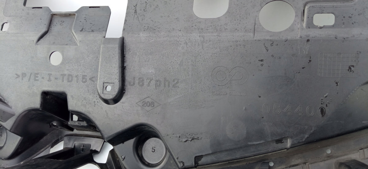 Renault Captur I Lift 17- Verstärkung Obere Halterahmen Grill 620902271R — Foto 12 von 12