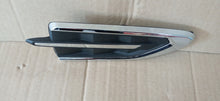 Laden Sie das Bild in den Galerie-Viewer, FORD KUGA ESCAPE KOTFLÜGELGITTER CHROM RECHTS VORNE NEU GJ54-16C216-AC5YZ9