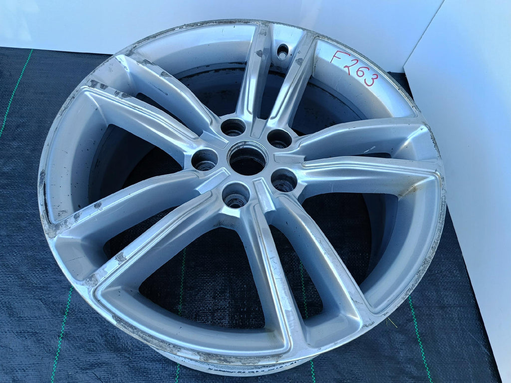 FELGA ALUMINIOWA TESLA MODEL S 19''x8.0'' 5x120 ET40 6007214-00-D