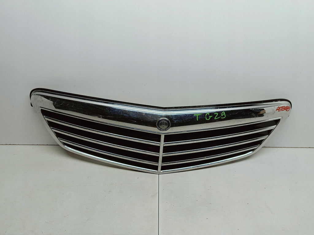 Mercedes-Benz E W212 09- ATRAPA GRILL ZDERZAKA PRZEDNIEGO A2128800583