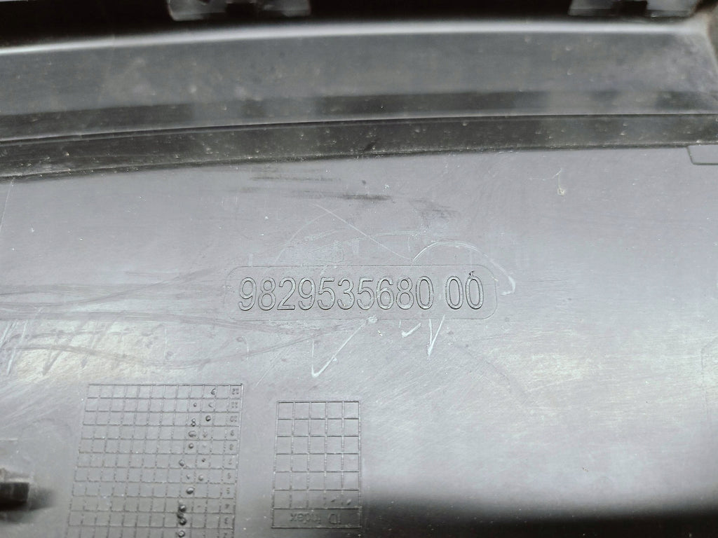 Opel Corsa F 19- CZASZA WZMOCNIENIE GÓRNE ZDERZAKA STELAŻ GRILLA 9829535680