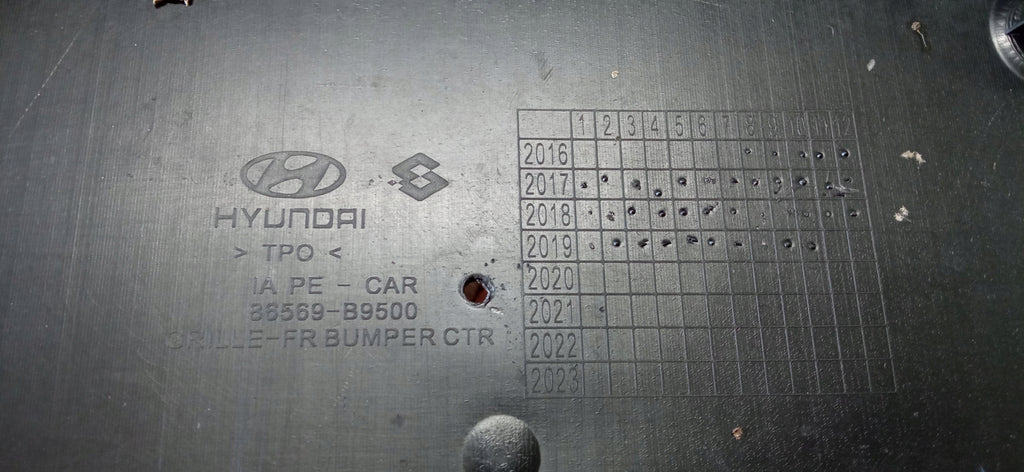 HYUNDAI I10 II 2 16- LIFT ATRAPA KRATKA GRILL 86569-B9500