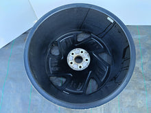 Laden Sie das Bild in den Galerie-Viewer, FELGA ALUMINIOWA VOLKSWAGEN ID. BUZZ 10"x20" 5X112 ET 58 1T3601025E