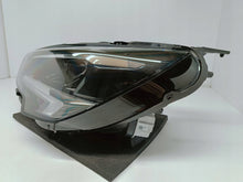 Załaduj zdjęcie do przeglądarki galerii, Opel Corsa F 19- LAMPA LEWA PRZÓD PRZEDNIA FULL LED EU 9829522780