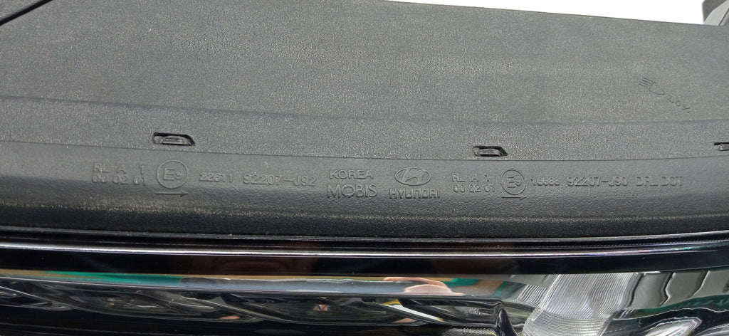 HYUNDAI KONA I 17- LAMPA GÓRNA ŚWIATŁO DRL LEWY PRZÓD 92207-J9000