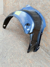 Laden Sie das Bild in den Galerie-Viewer, SEAT LEON III 13- RADKASTEN BLECH HINTEN LINKS RADHAUS LINKS 5F00809411