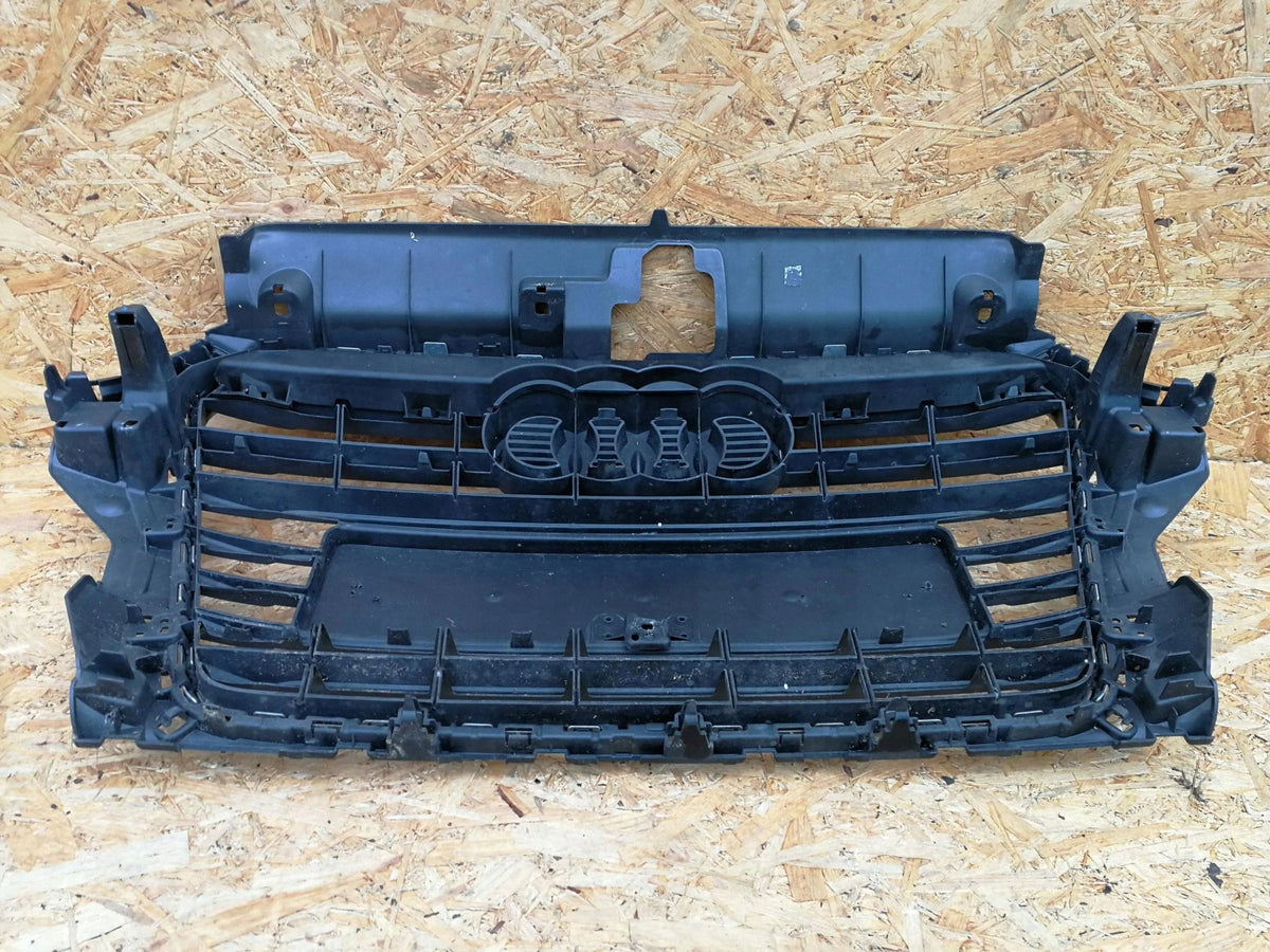 Audi A3 8V 13- Kühlergrill Stossstange Vorne 8V3853651 — Foto 6 von 12