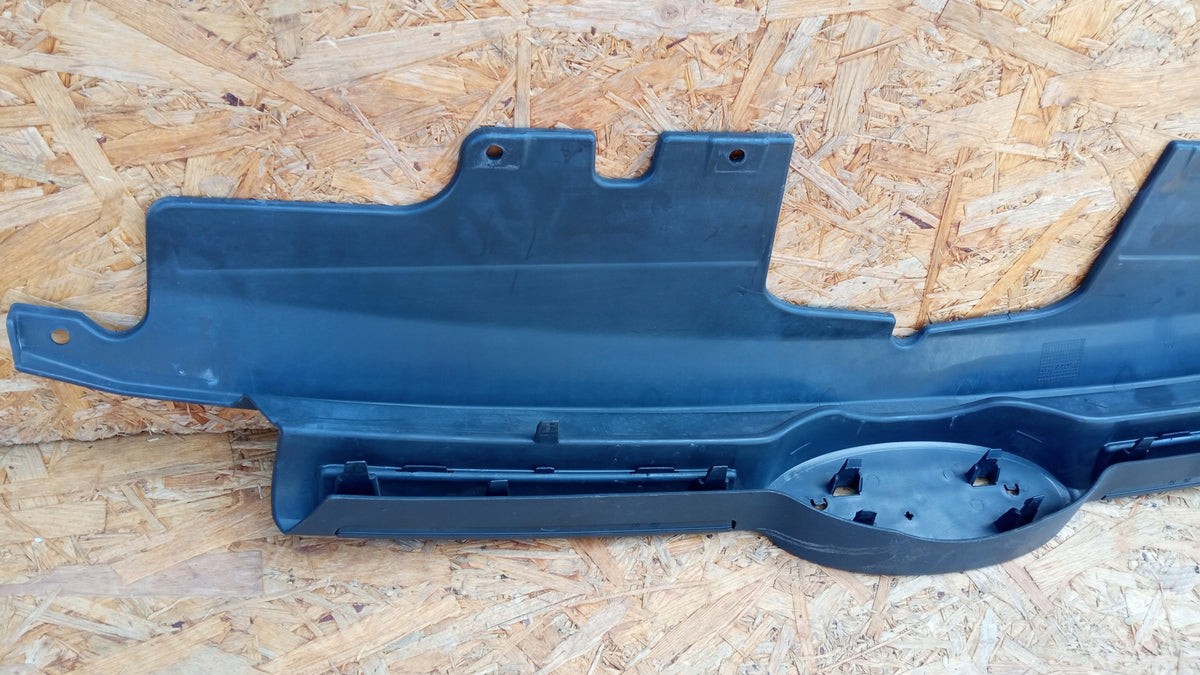 Ford Transit Custom 13- Atrapa Kratka Grill — zdjęcie 7 z 9