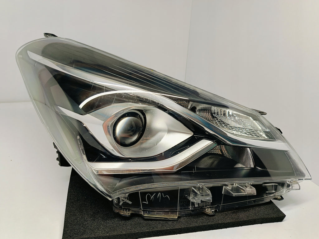 TOYOTA YARIS III FACELIFT 17- SCHEINWERFER RECHTS VORNE KOITO OD-197