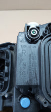 Laden Sie das Bild in den Galerie-Viewer, PEUGEOT 308 T9 FULL LED SCHEINWERFER RECHTS VORN RECHTER FRONTSCHEINWERFER 96778323