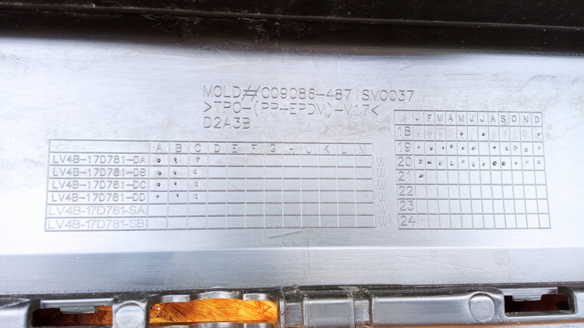 Ford Kuga MK3 19- Bumper Filler Panel Rear Bumper Rear 4XPDC LV4B-17D781-Da — photo 9 of 10
