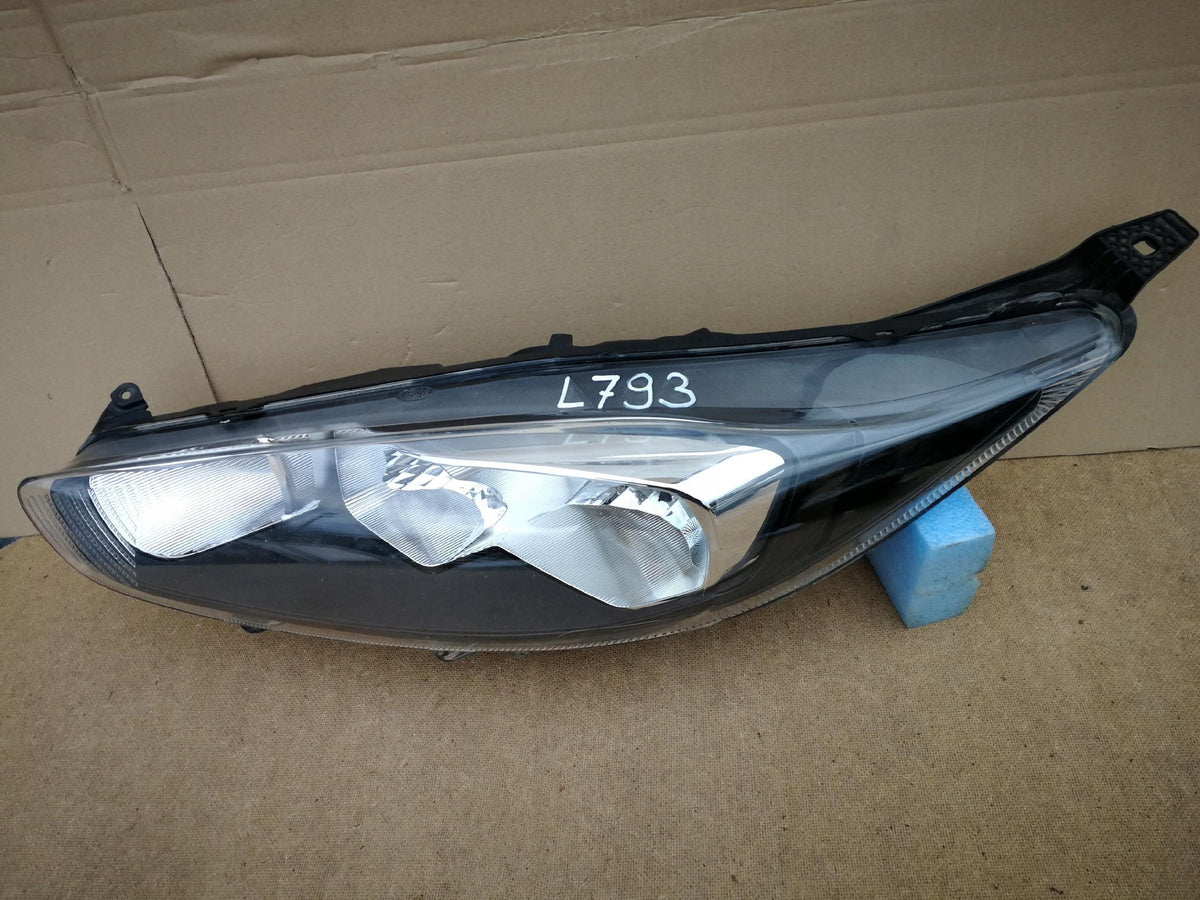 Ford Fiesta MK7 Lift 13- Front Left Light Left Front C1BB-13W030-Ac — photo 2 of 9